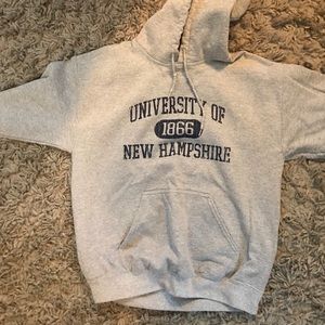 UNH sweatshirt
